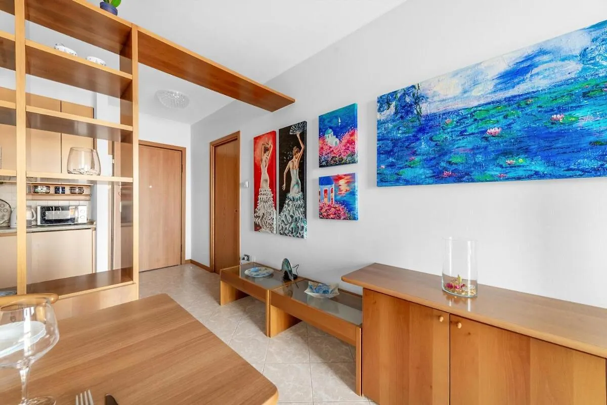 公寓 Vista Lago E Piscina - Apt Di Design A Desenzano 代森扎诺-德尔加达
